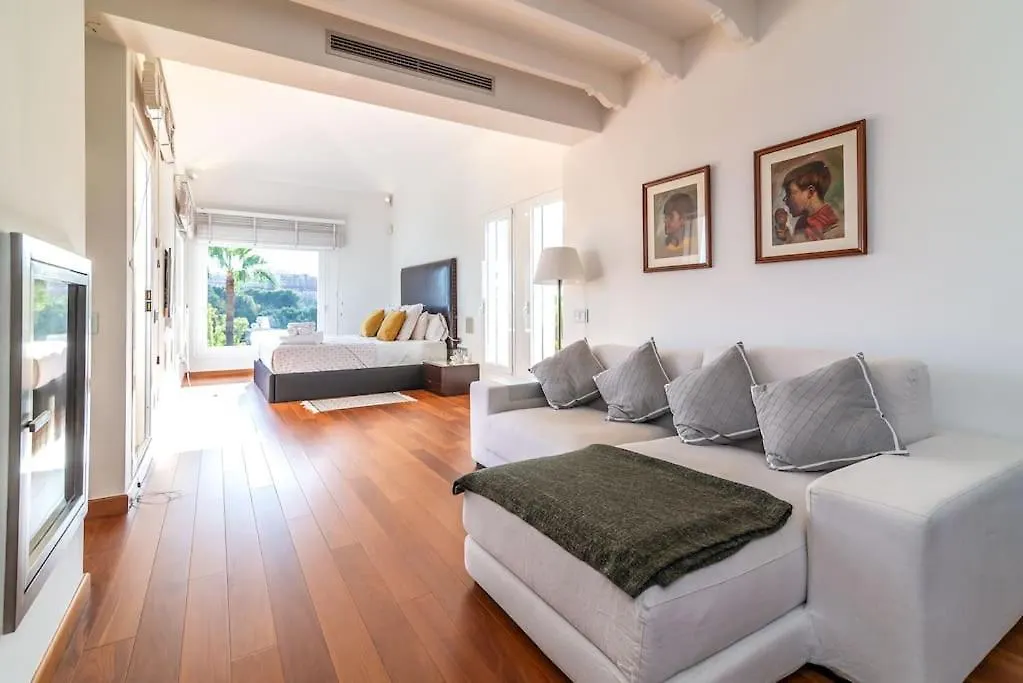 Ocean Views Luxury Villa Next To Beach Benalmádena
