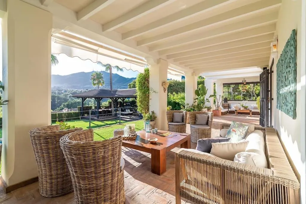 Ocean Views Luxury Villa Next To Beach Benalmádena