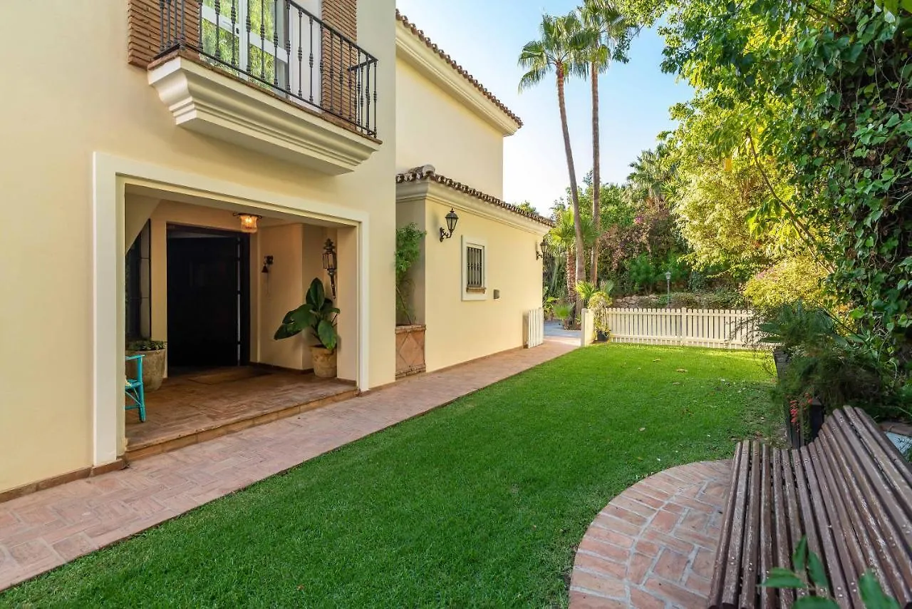 Ocean Views Luxury Villa Next To Beach Benalmádena 0*,  Hiszpania